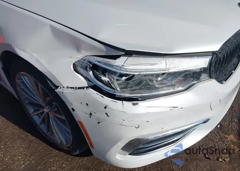 2017 BMW 530I xDrive z USA, uszkodzony, nr VIN WBAJA7C39HG457843